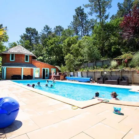 Vakantiepark Village Nature Et Ocean A Cote De La Avec Piscine Et Jacuzzi Messanges (Landes)